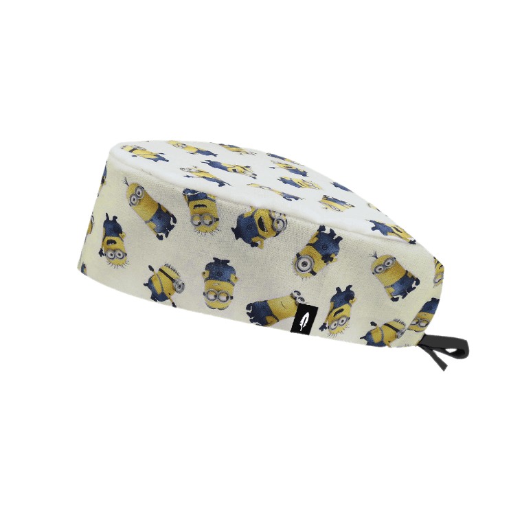 Gorro quirúrgico de pelo corto de la colección CINE, con diseño de los Minions volando, fabricado en algodón por Robin Hat.