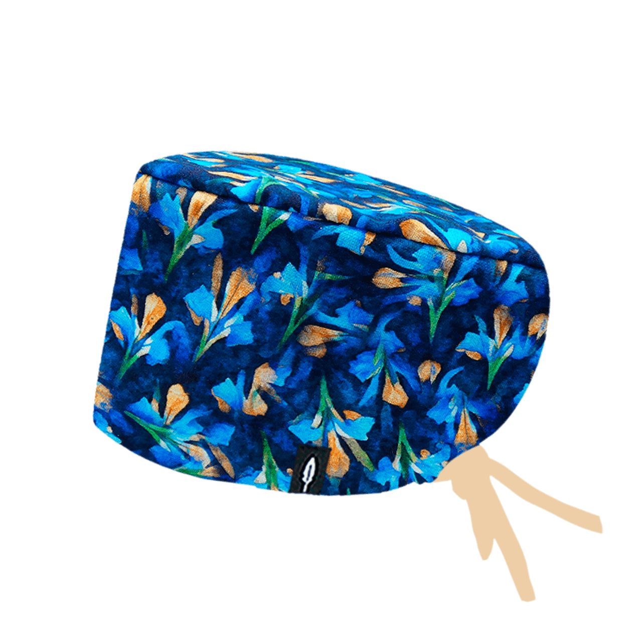 Gorro de quirófano de pelo largo Dancing Blossoms de Robin Hat, con un diseño floral en tonos azules y dorados, hecho de algodón.