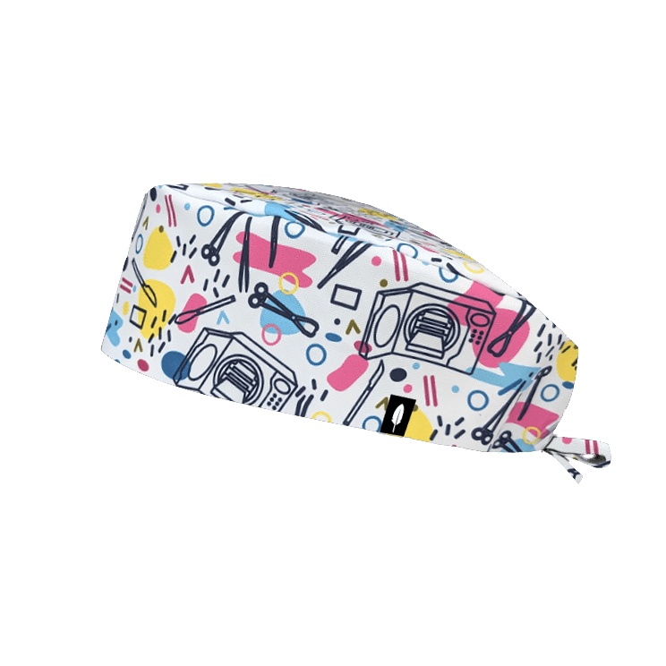 Gorro quirúrgico AUTOCLAVE de Robin Hat con ilustraciones de materiales de desinfección y autoclaves. Disponible en blanco o azul cielo.