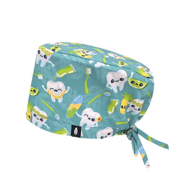 Gorro quirúrgico HAWAI TEETH de Robin Hat con dientes sonrientes en un ambiente tropical hawaiano. Comodidad y diversión para dentistas