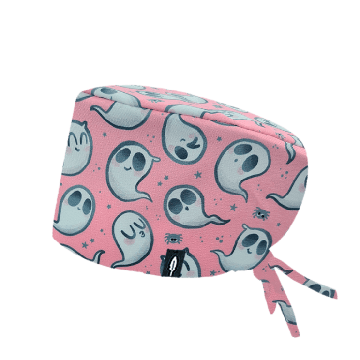 Gorro quirúrgico de Robin Hat con diseño de fantasmas en fondo rosa, con ilustraciones de fantasmas adorables.