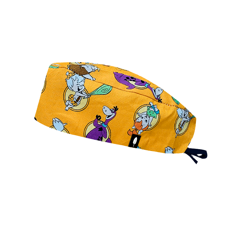 Descubre el gorro quirúrgico FAMILIA PICAPIEDRA, con un diseño lleno de nostalgia de los personajes de la serie clásica.