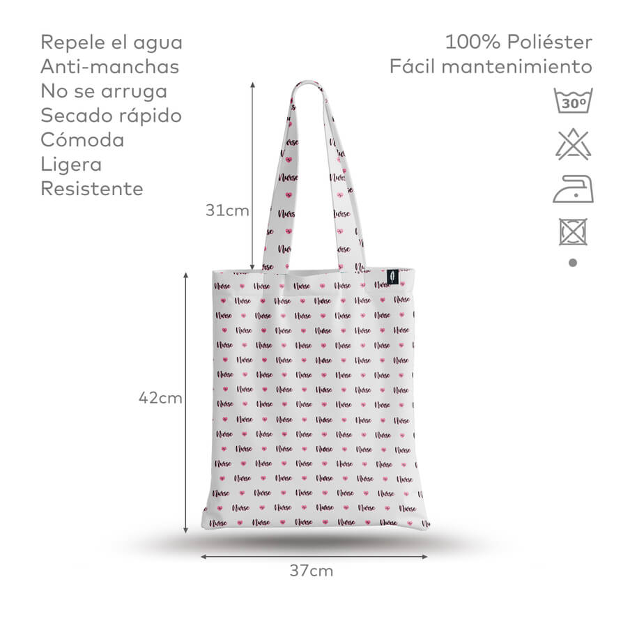 Tote Bag de Robin Hat con diseño de enfermería en fondo blanco, con texto 'Nurse' y corazones. Resistente al agua y anti-manchas.